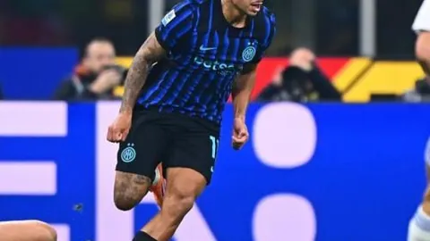 火力全开，皇家荣耀再续！15胜12辉煌战绩，一触即发，挑战罗卜巅峰！