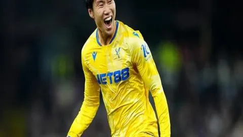 欧洲金靴奖榜单揭晓：哈兰德独占鳌头，群星瞩目！意外黑马位居次席！